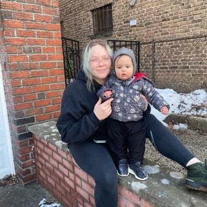 Meet your Posher, Charlotte